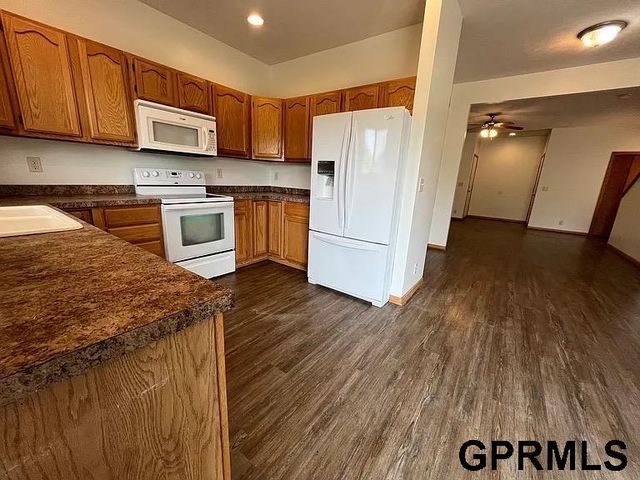1247 Turtle Creek Road, Lincoln, NE 68521