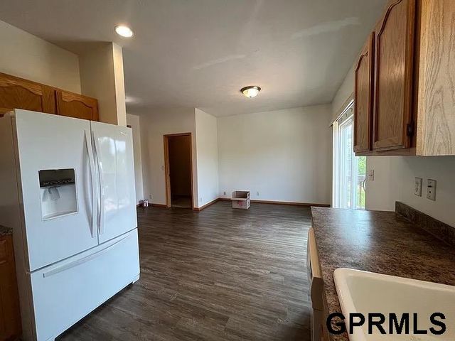1247 Turtle Creek Road, Lincoln, NE 68521