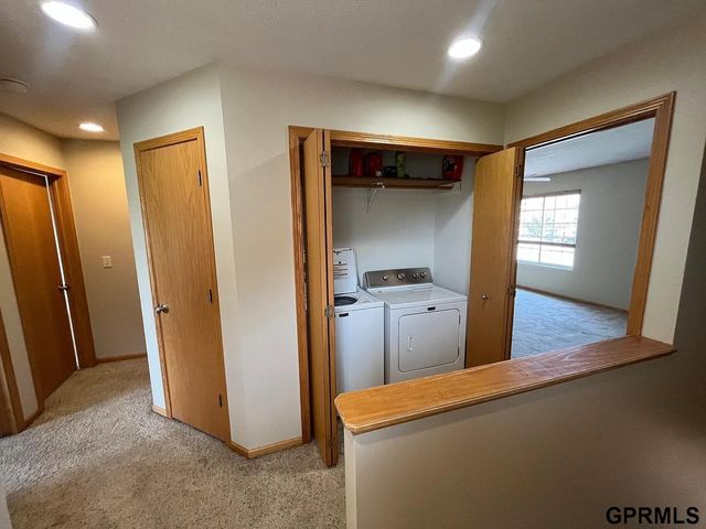 1247 Turtle Creek Road, Lincoln, NE 68521