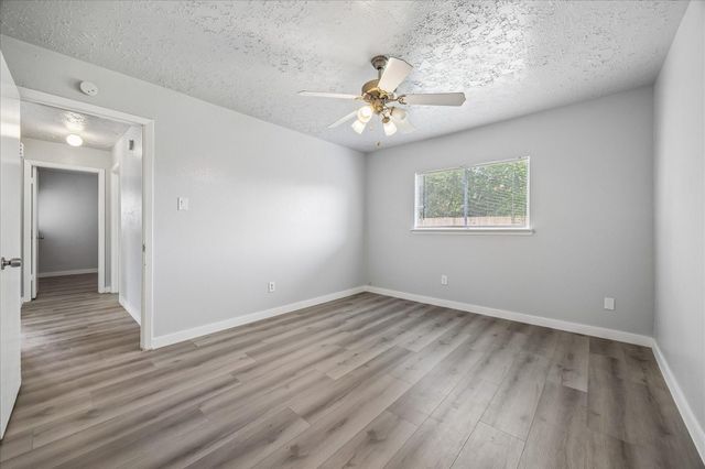 10143 Towne Mist Drive, Sugar Land, TX 77498