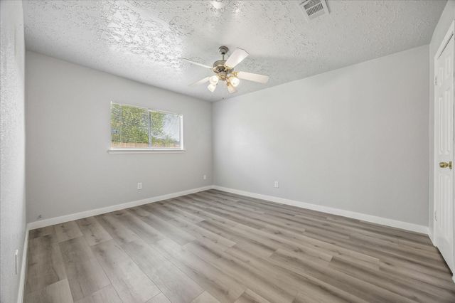 10143 Towne Mist Drive, Sugar Land, TX 77498