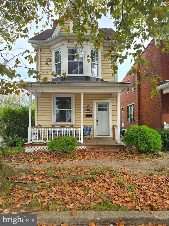 1810 BRIGGS ST, Harrisburg, PA 17103