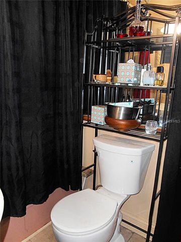 7801 34TH AVENUE N 2, St Petersburg, FL 33710