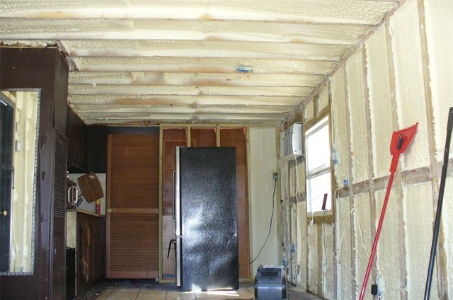 7801 34TH AVENUE N 2, St Petersburg, FL 33710