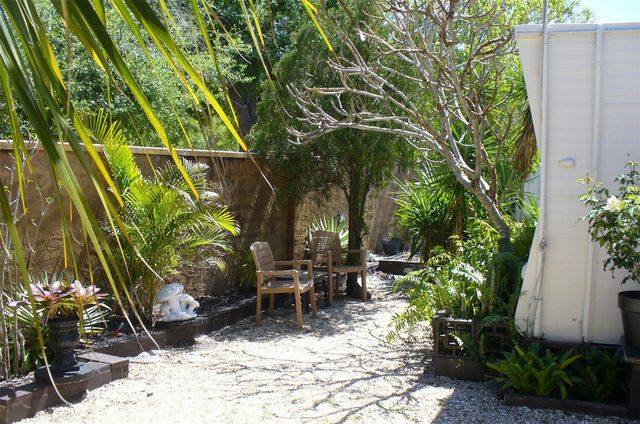 7801 34TH AVENUE N 2, St Petersburg, FL 33710