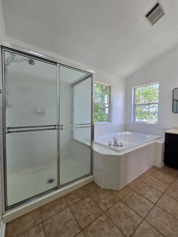 10904 GUNPOWDER DR, Fort Washington, MD 20744