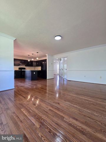 10904 GUNPOWDER DR, Fort Washington, MD 20744