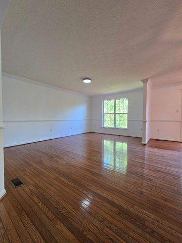 10904 GUNPOWDER DR, Fort Washington, MD 20744