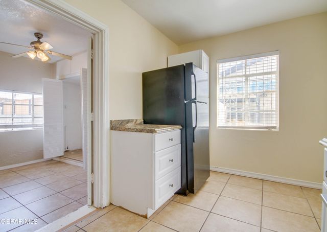 2521 MCKINLEY Avenue, El Paso, TX 79930