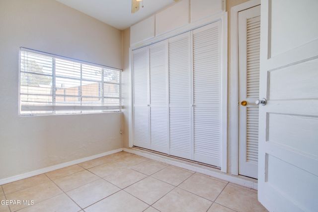 2521 MCKINLEY Avenue, El Paso, TX 79930