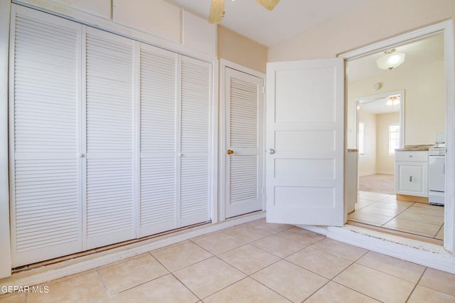 2521 MCKINLEY Avenue, El Paso, TX 79930