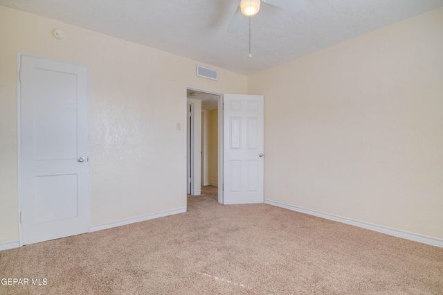 2521 MCKINLEY Avenue, El Paso, TX 79930