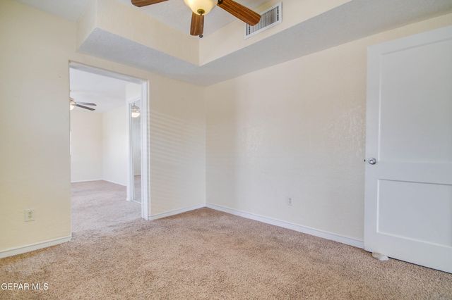 2521 MCKINLEY Avenue, El Paso, TX 79930