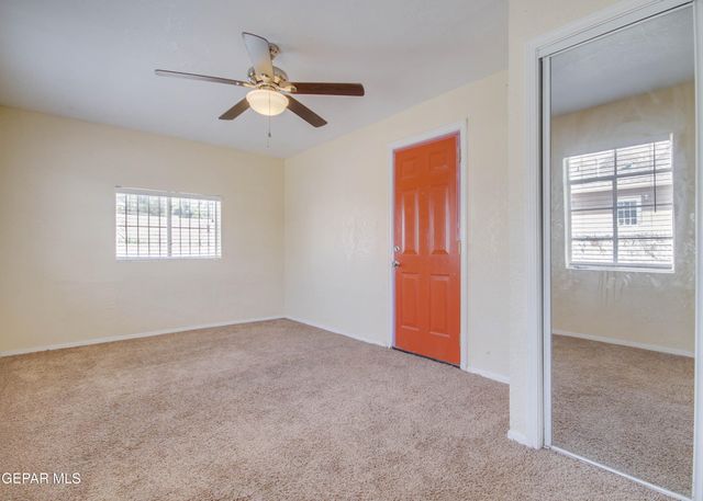 2521 MCKINLEY Avenue, El Paso, TX 79930