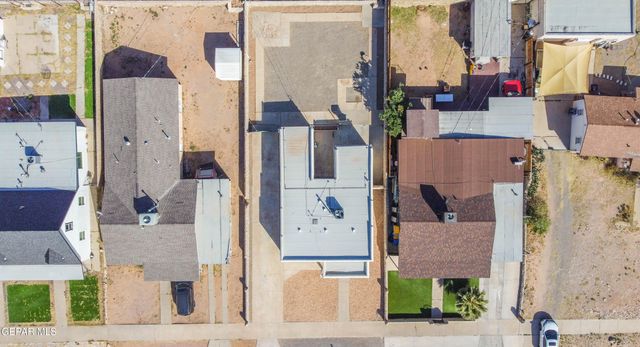 2521 MCKINLEY Avenue, El Paso, TX 79930