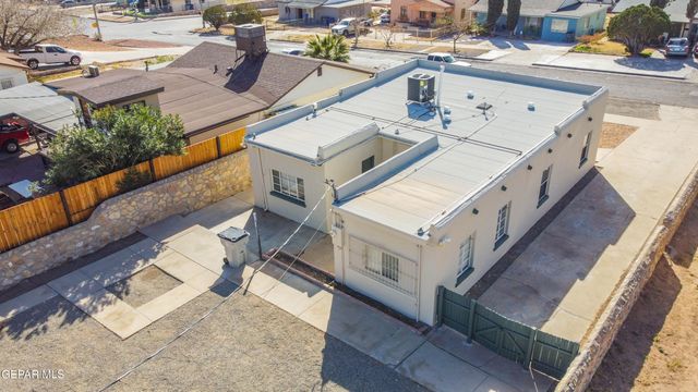 2521 MCKINLEY Avenue, El Paso, TX 79930
