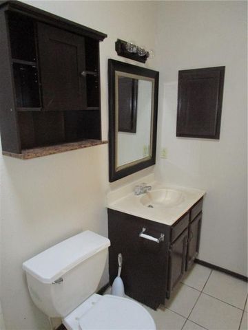 1510 Greg Powers Drive B, El Paso, TX 79936