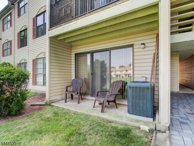 380 Lancaster Ct, Piscataway Twp., NJ 08854