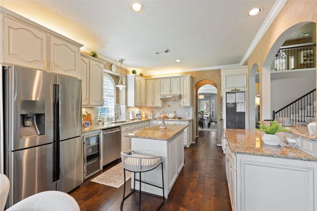 16511 E Canterra Circle, Houston, TX 77095