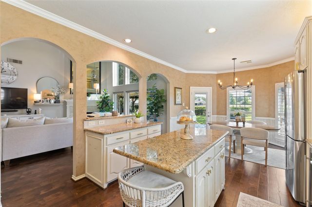 16511 E Canterra Circle, Houston, TX 77095