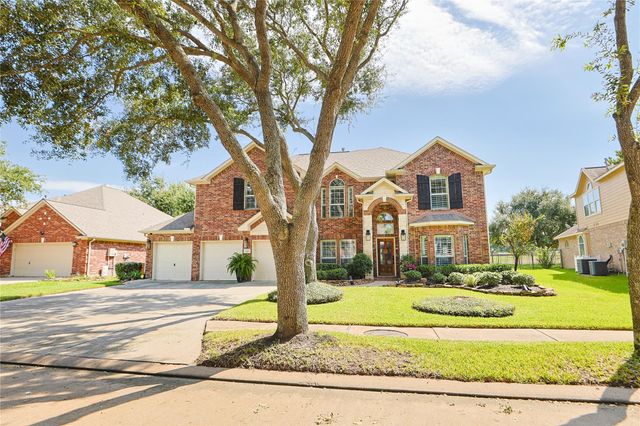 16511 E Canterra Circle, Houston, TX 77095
