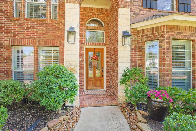 16511 E Canterra Circle, Houston, TX 77095