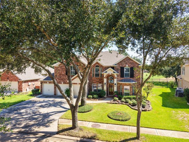 16511 E Canterra Circle, Houston, TX 77095