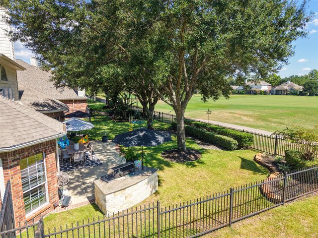 16511 E Canterra Circle, Houston, TX 77095