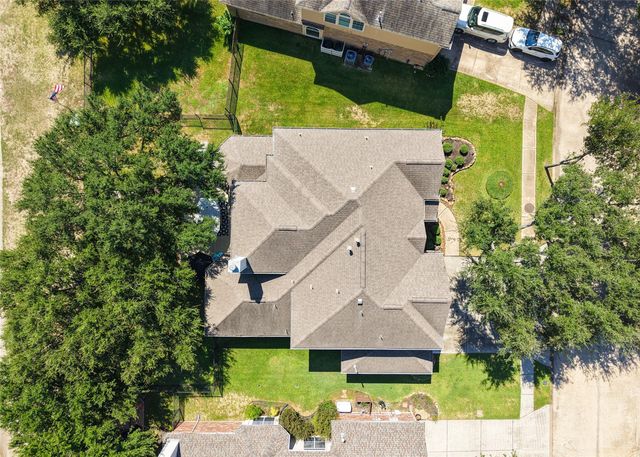 16511 E Canterra Circle, Houston, TX 77095