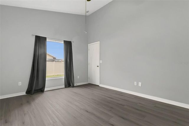 18504 WASHINGTON AVENUE, Orlando, FL 32820