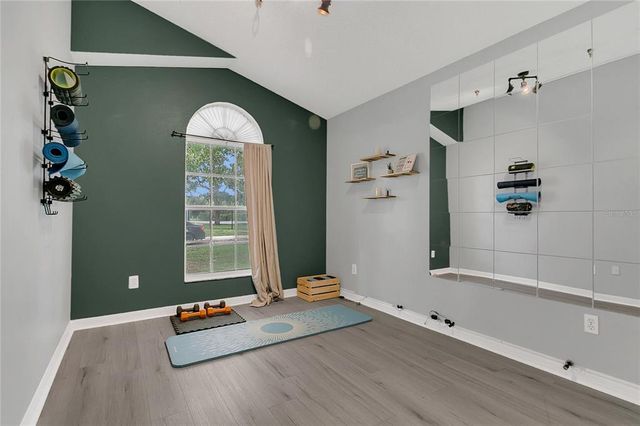 18504 WASHINGTON AVENUE, Orlando, FL 32820