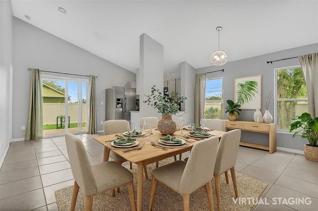 18504 WASHINGTON AVENUE, Orlando, FL 32820