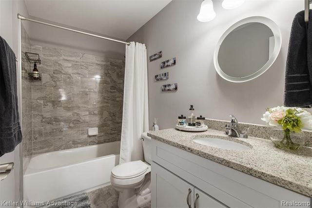 16595 Savor Lane, Clinton Township, MI 48035