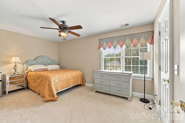 633 Peacehaven Road, Kannapolis, NC 28083