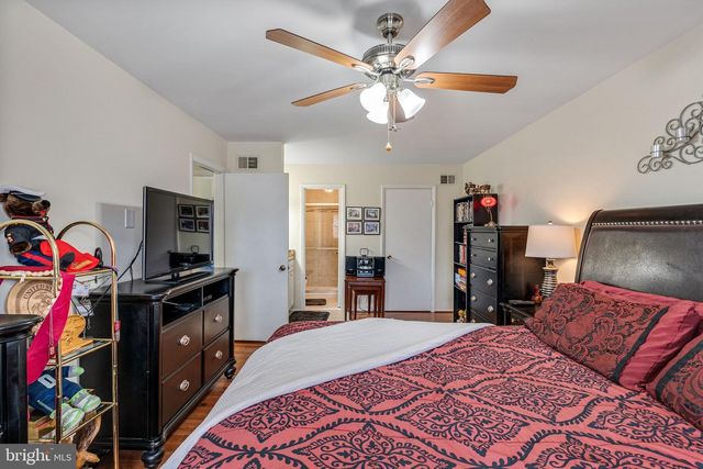 13203 DELANEY RD, Woodbridge, VA 22193