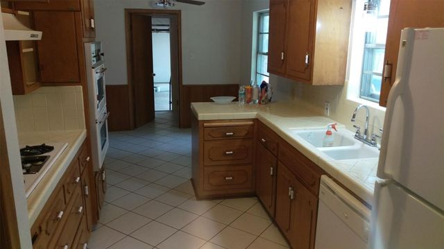 514 S Lois Lane, Richardson, TX 75081