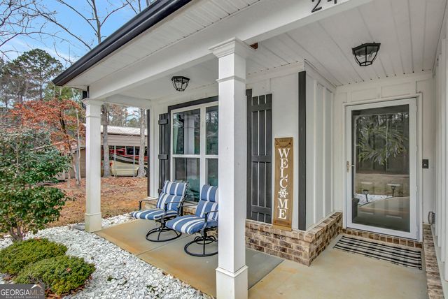 240 Avalee Road, Brooks, GA 30205