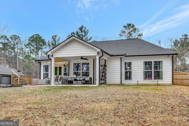 240 Avalee Road, Brooks, GA 30205