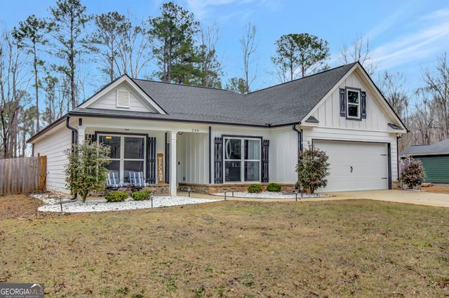 240 Avalee Road, Brooks, GA 30205