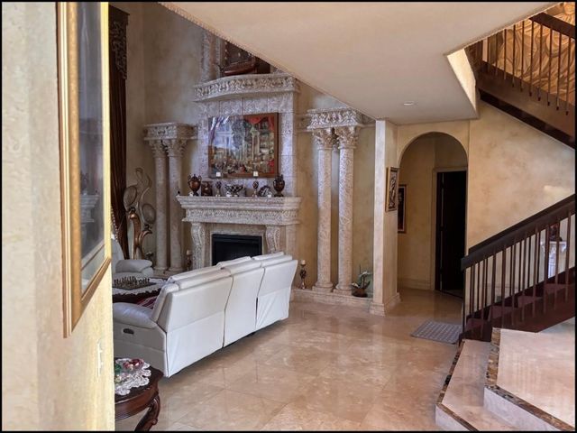 1813 NW 126th Way, Coral Springs, FL 33071