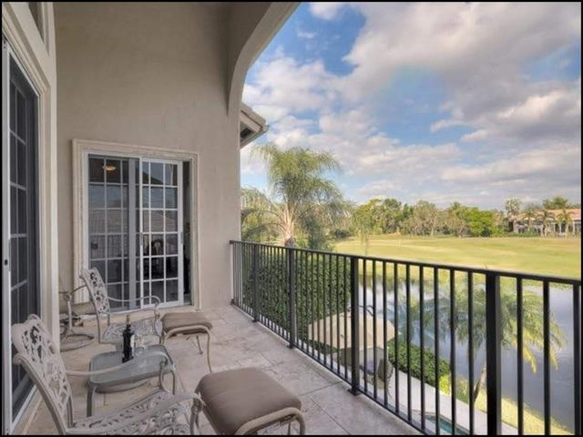 1813 NW 126th Way, Coral Springs, FL 33071