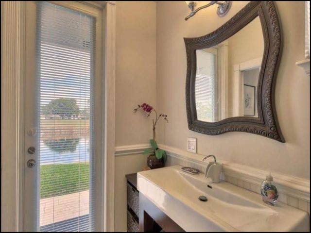 1813 NW 126th Way, Coral Springs, FL 33071