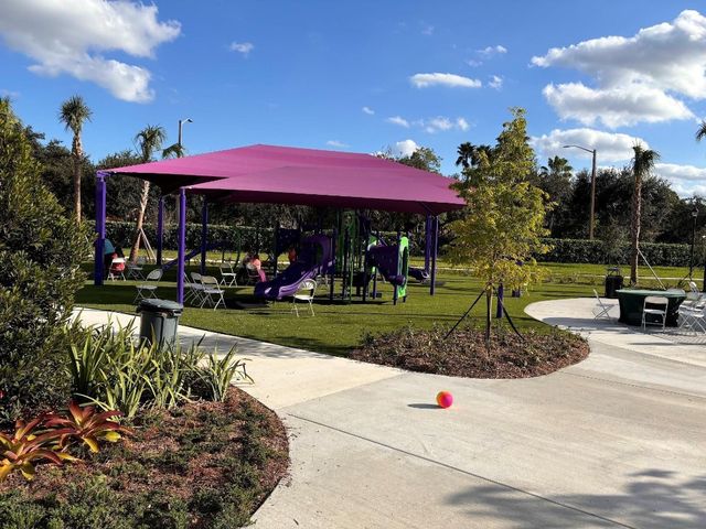 1813 NW 126th Way, Coral Springs, FL 33071