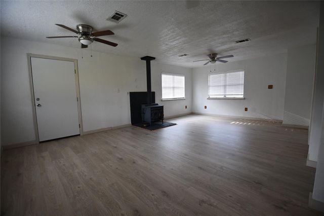 239 County Road 2226, Cleveland, TX 77327