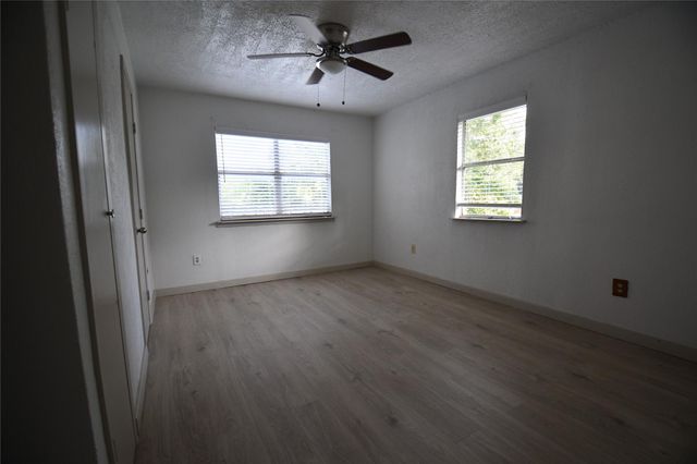 239 County Road 2226, Cleveland, TX 77327
