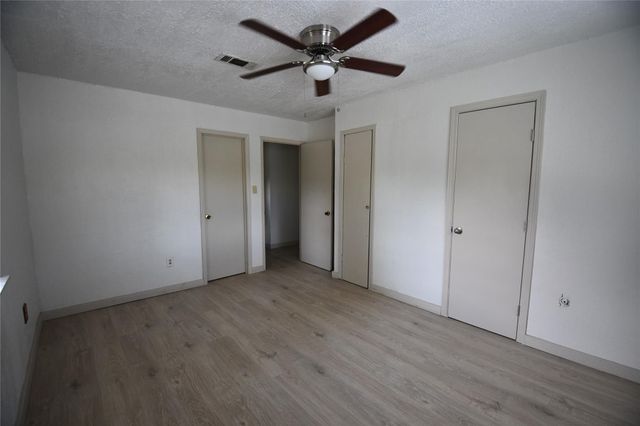 239 County Road 2226, Cleveland, TX 77327