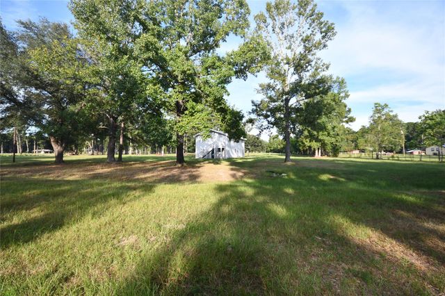 239 County Road 2226, Cleveland, TX 77327