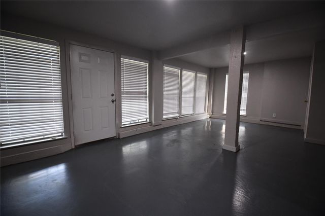 239 County Road 2226, Cleveland, TX 77327
