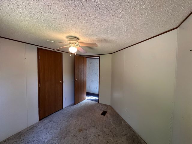 60 W Rock Creek West Street, Kellogg, IA 50135