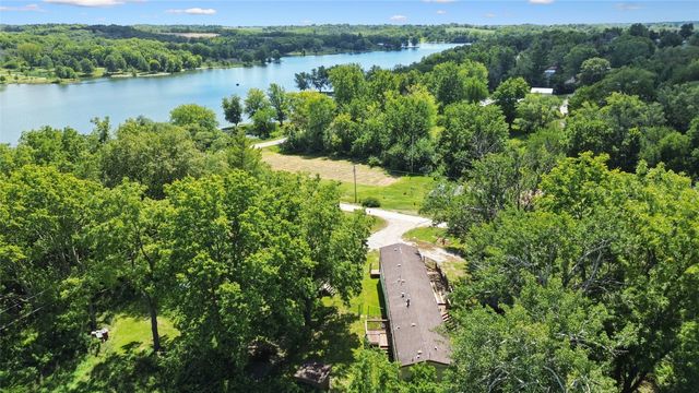 60 W Rock Creek West Street, Kellogg, IA 50135